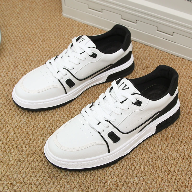 2025四季款男鞋子低帮百搭休闲鞋运动透气真皮小白鞋潮流通勤板鞋