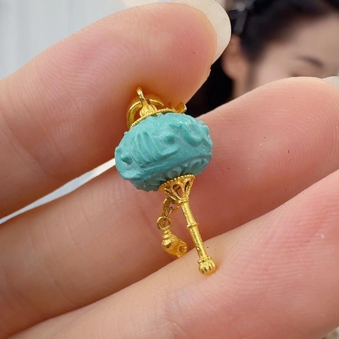 绿松石18K金镶嵌珠宝奇石