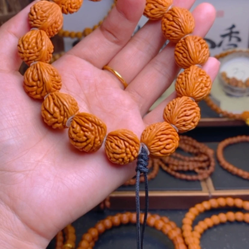 【闪购商品】吊坠桃核龙纹桃核