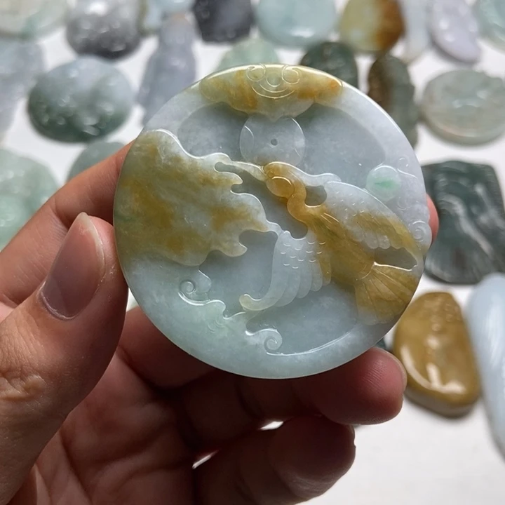 翡翠未镶嵌颈饰仙鹤40