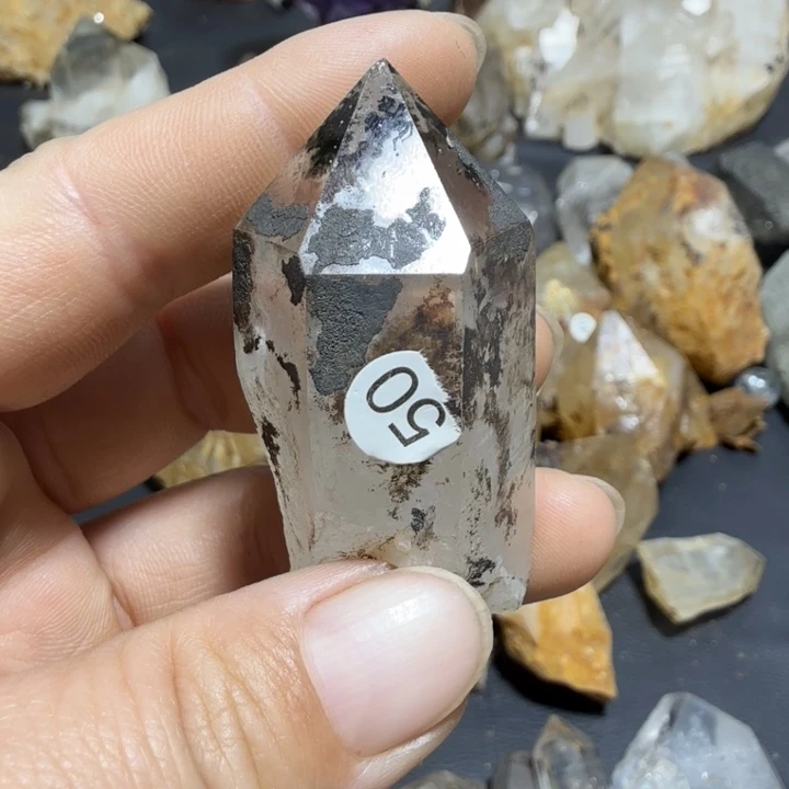 人***吒未镶嵌珠宝半成品水晶