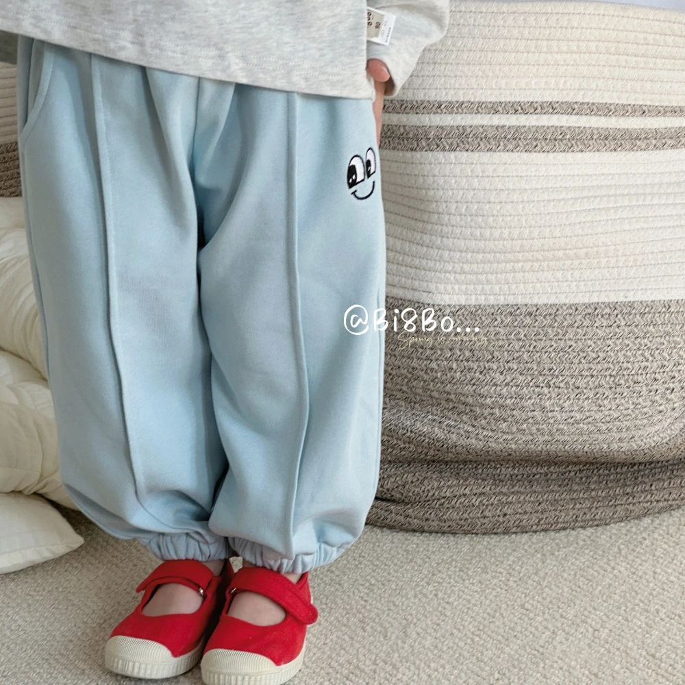 bi8bo2025春季新款韩版宽松休闲简约风刺绣卫裤 31163