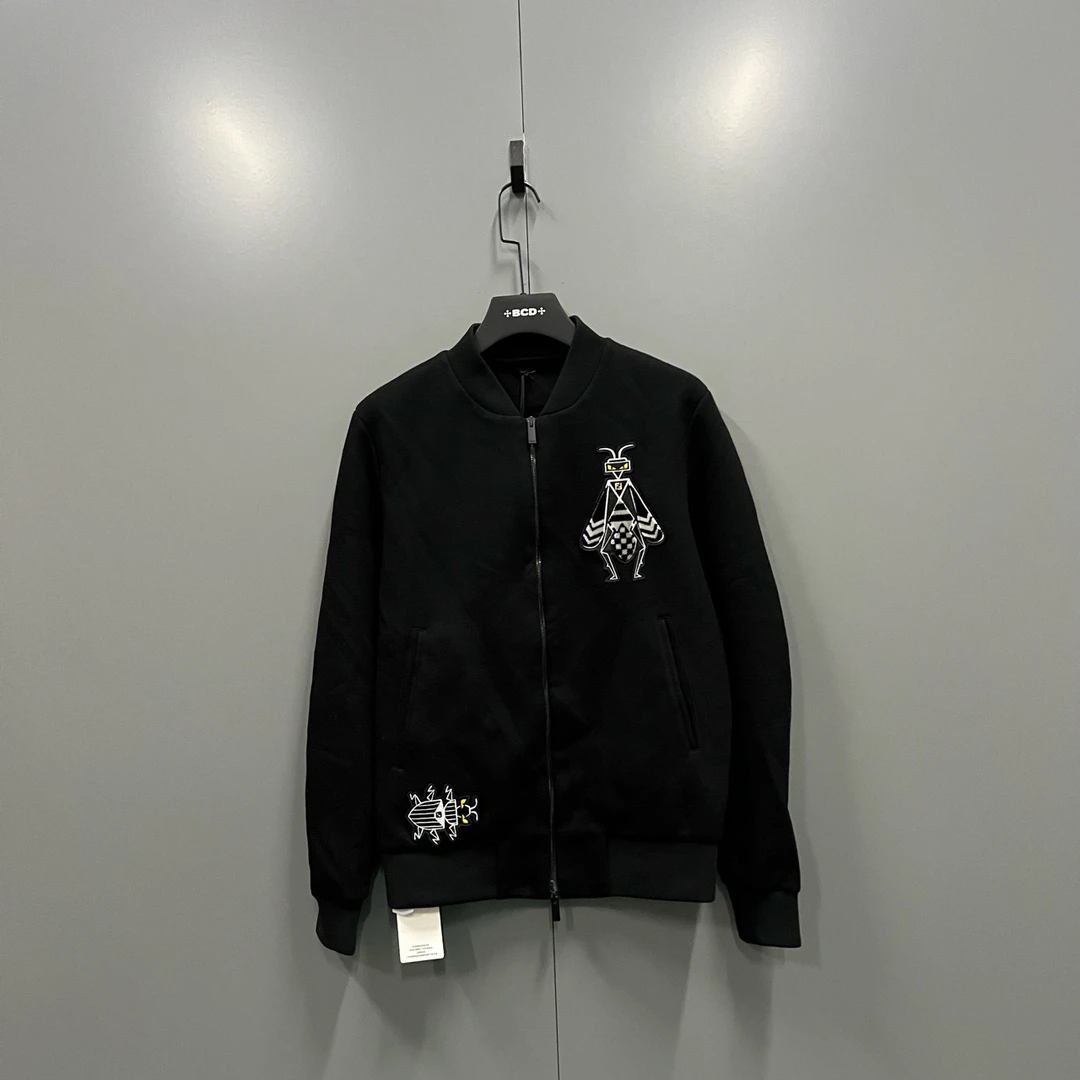 (ll) FENDI 芬迪 黑色太空棉夹克 44码/bc006141 内里破洞