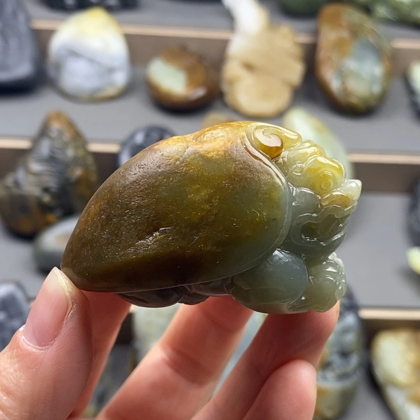 【闪购商品】未镶嵌和田玉把件你****?