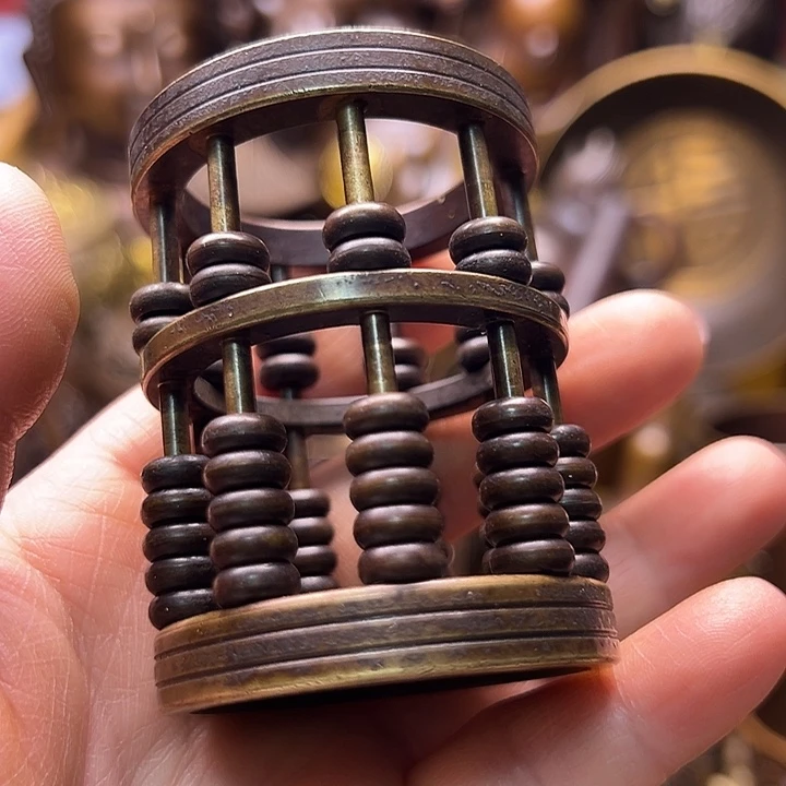 铜1233655896669322566