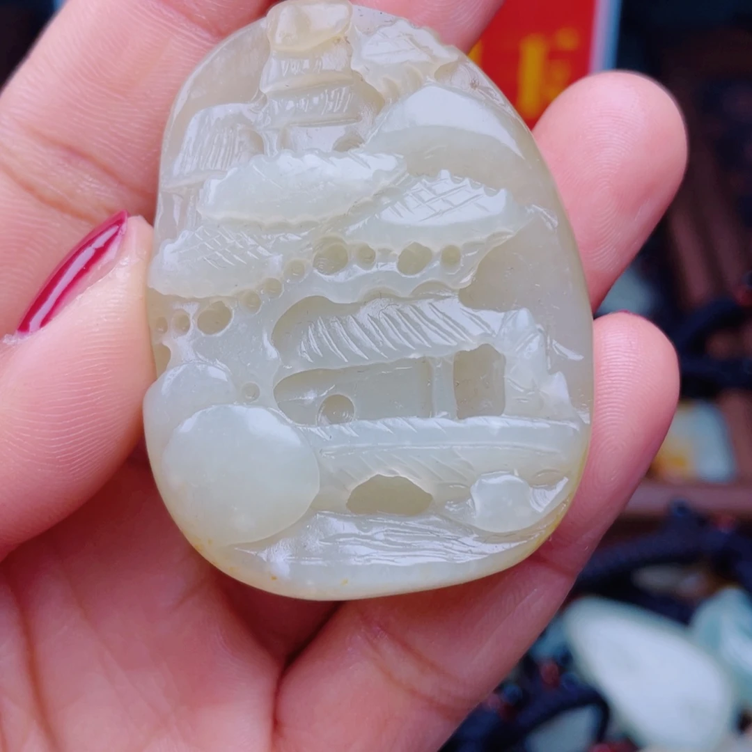 和田玉未镶嵌颈饰