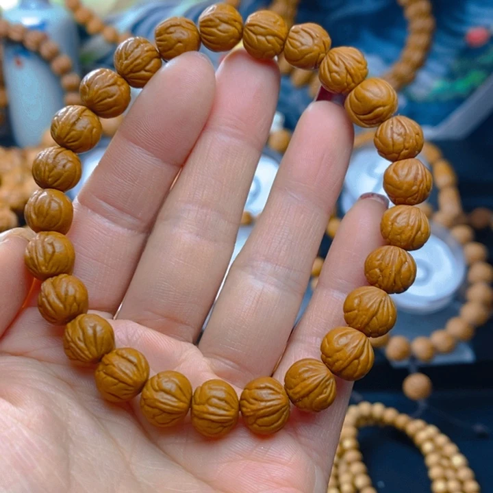 桃核手串新****修1.0555555555555