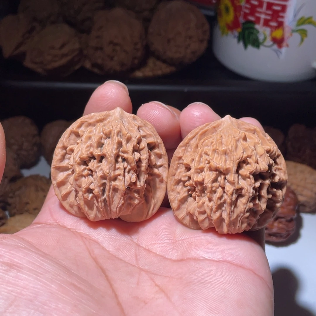 文玩核桃吊坠44全品盘龙纹