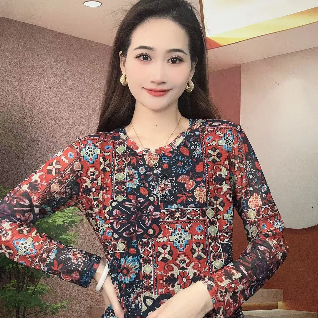 2025夏季新款长袖圆领肌肤纱时尚显瘦印花T恤上衣A393