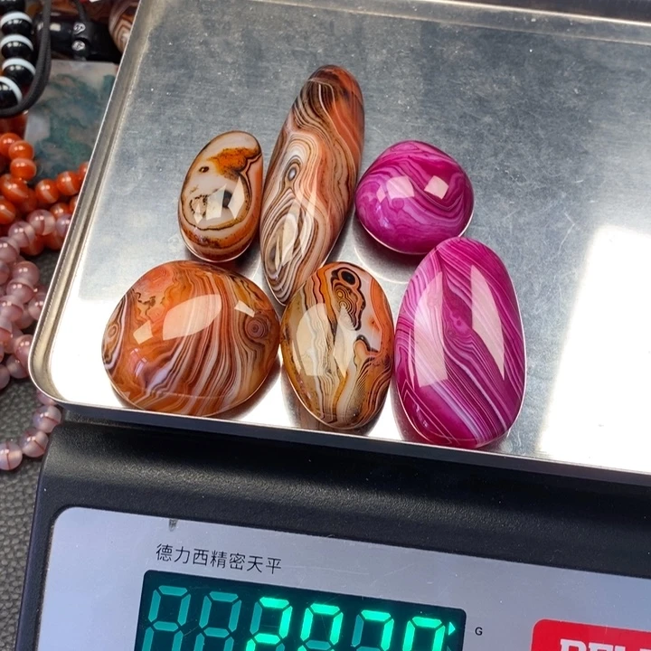 铁***鸡玛瑙/玉髓未镶嵌颈饰