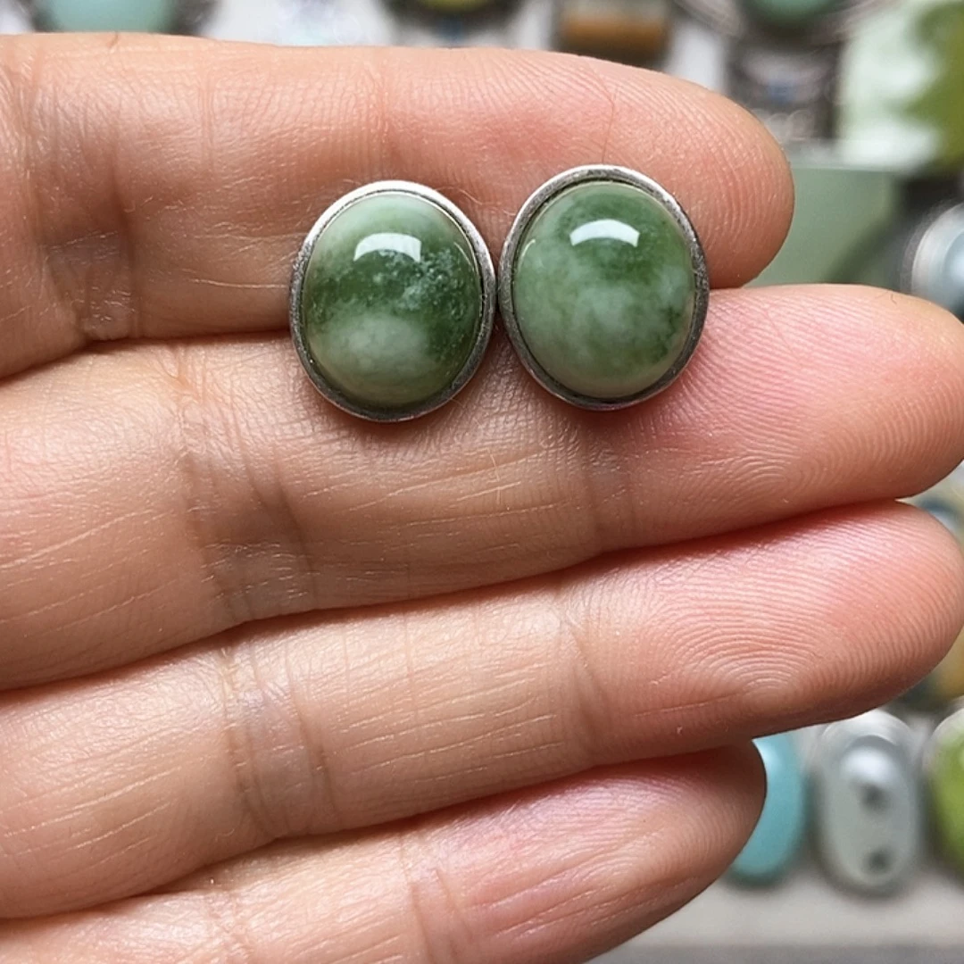 蛇纹石玉银S925镶嵌耳环