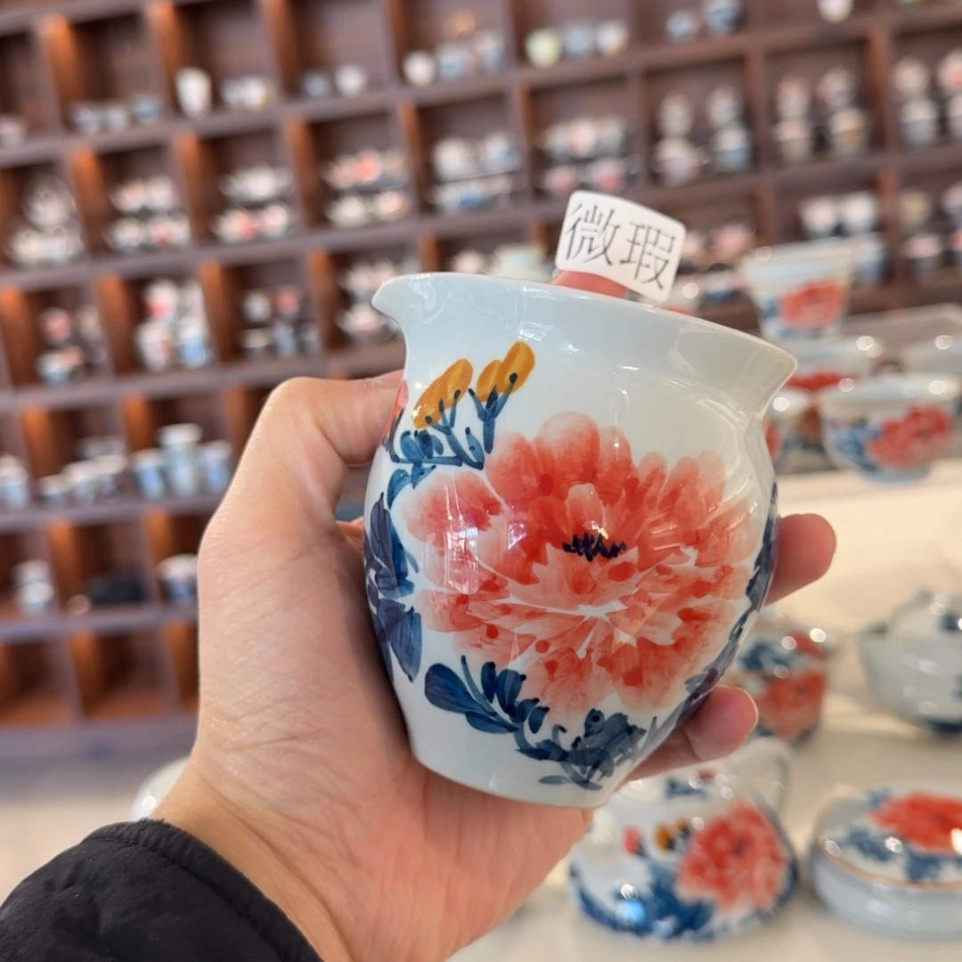 釉下手绘茶具微瑕