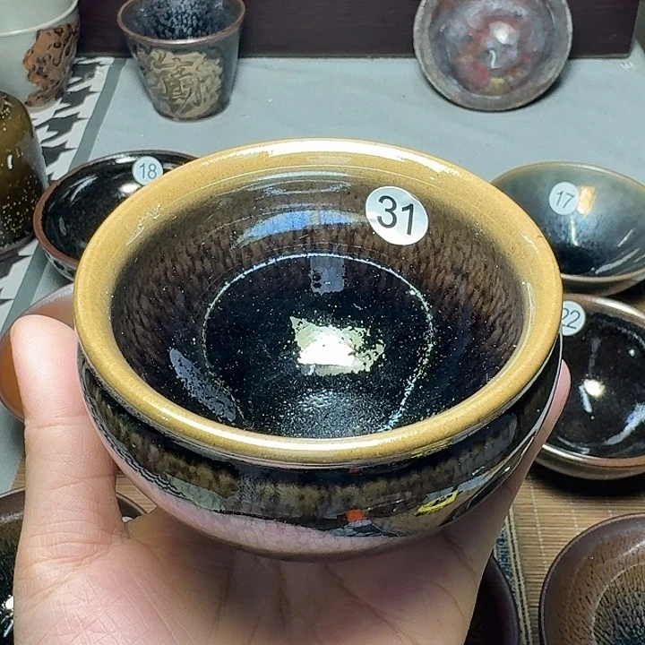 珂***…茶盏31 坚记茶盏摆件