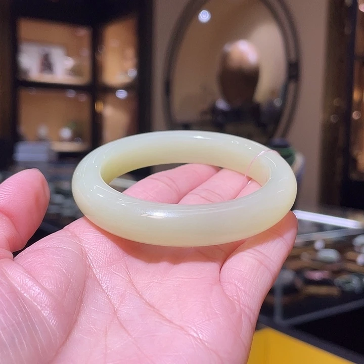 未镶嵌手镯和田玉54.3#54.65g