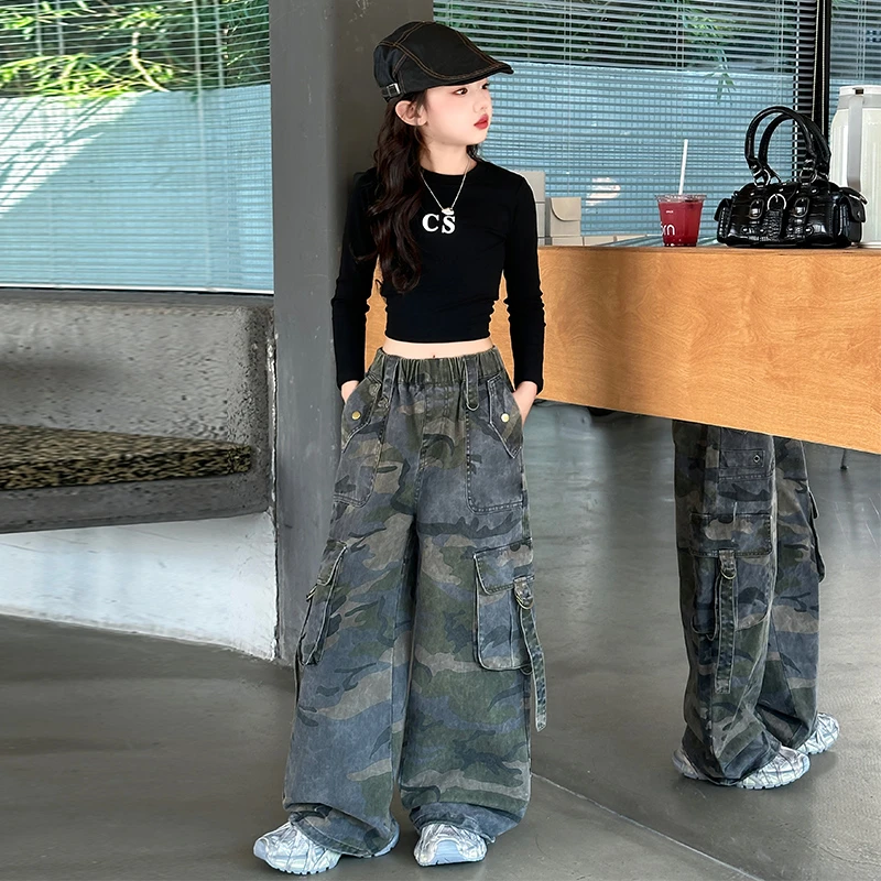 女童套装夏季款2025新款儿童宽松迷彩长裤中大童工装裤两件套潮酷