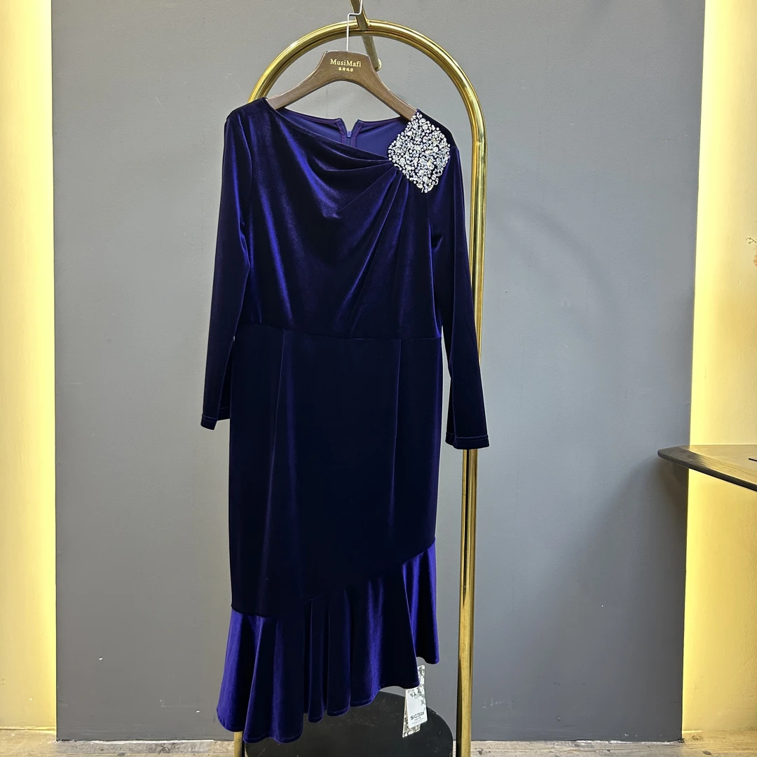 256  高档宴会设计感时尚气质修身名媛优雅连衣裙