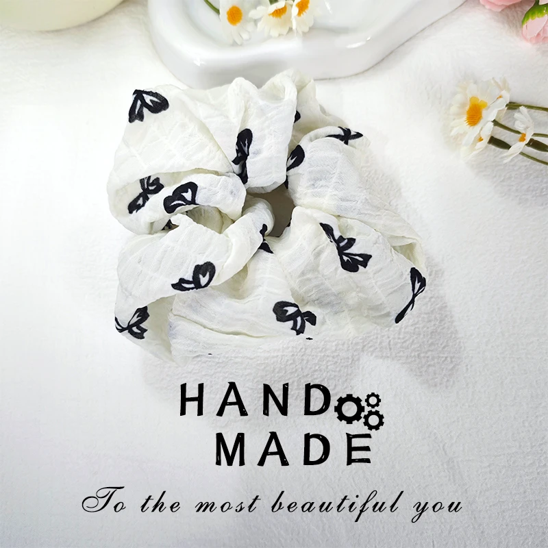 Z-052学院风印花蝴蝶大肠发圈可爱少女日常扎马尾皮筋春款发饰