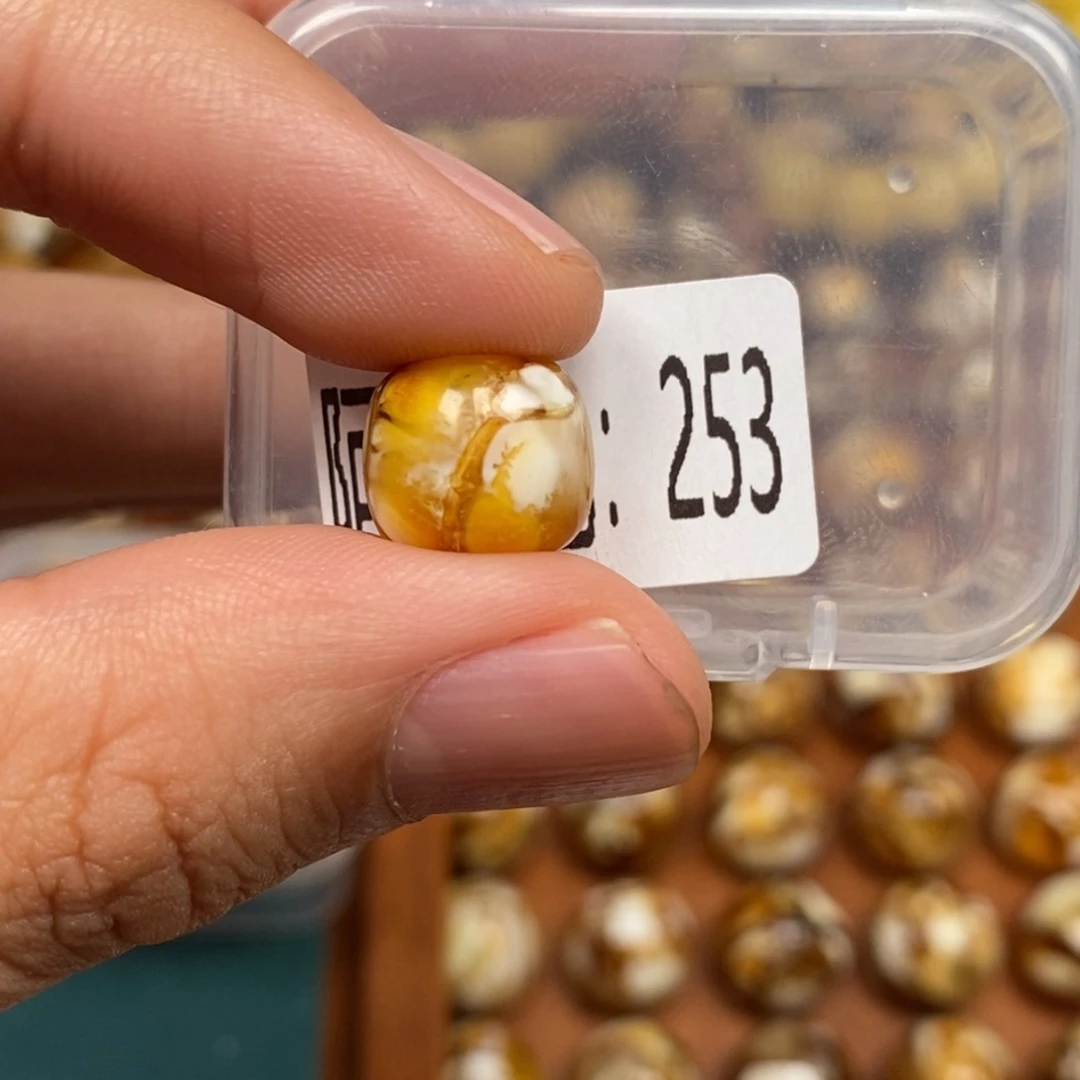 把件猴头核桃沁色圆珠老型253