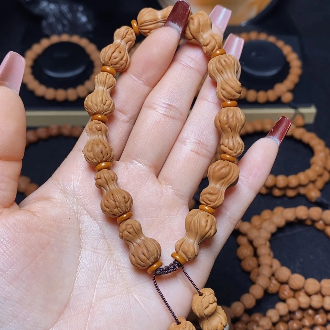 桃核吊坠秦岭文玩