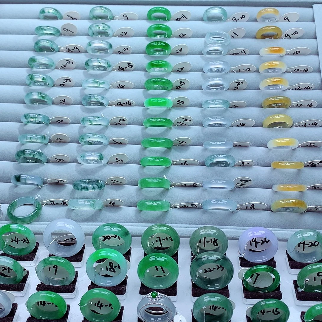 翡翠未镶嵌戒指翡翠