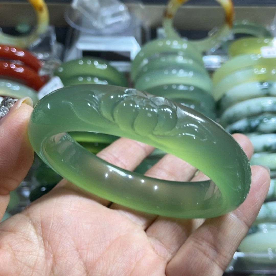 岫玉未镶嵌手镯60