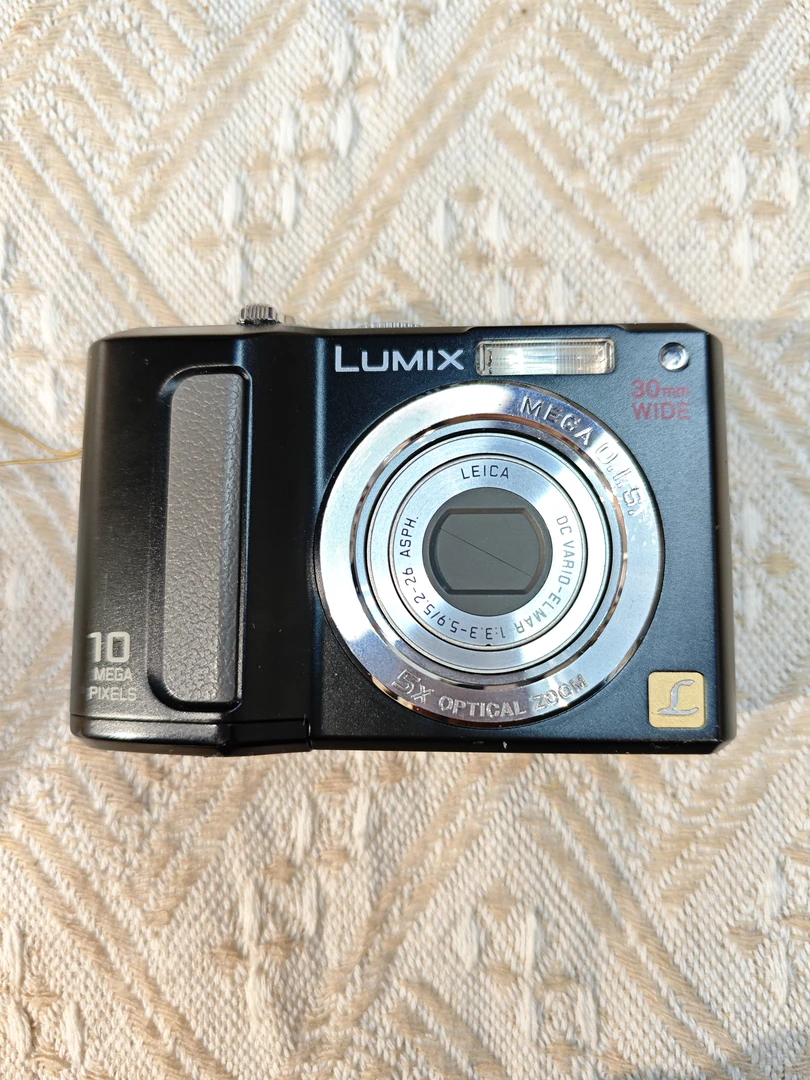 9新 Panasonic/松下 LZ10 日版 请看详细(无质量问题不支持退换)