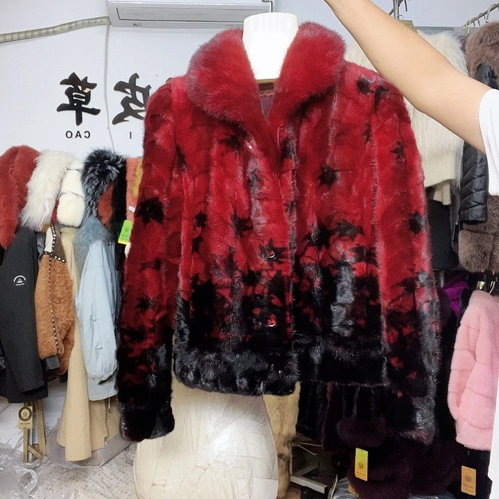 商场断码拼貂衣服