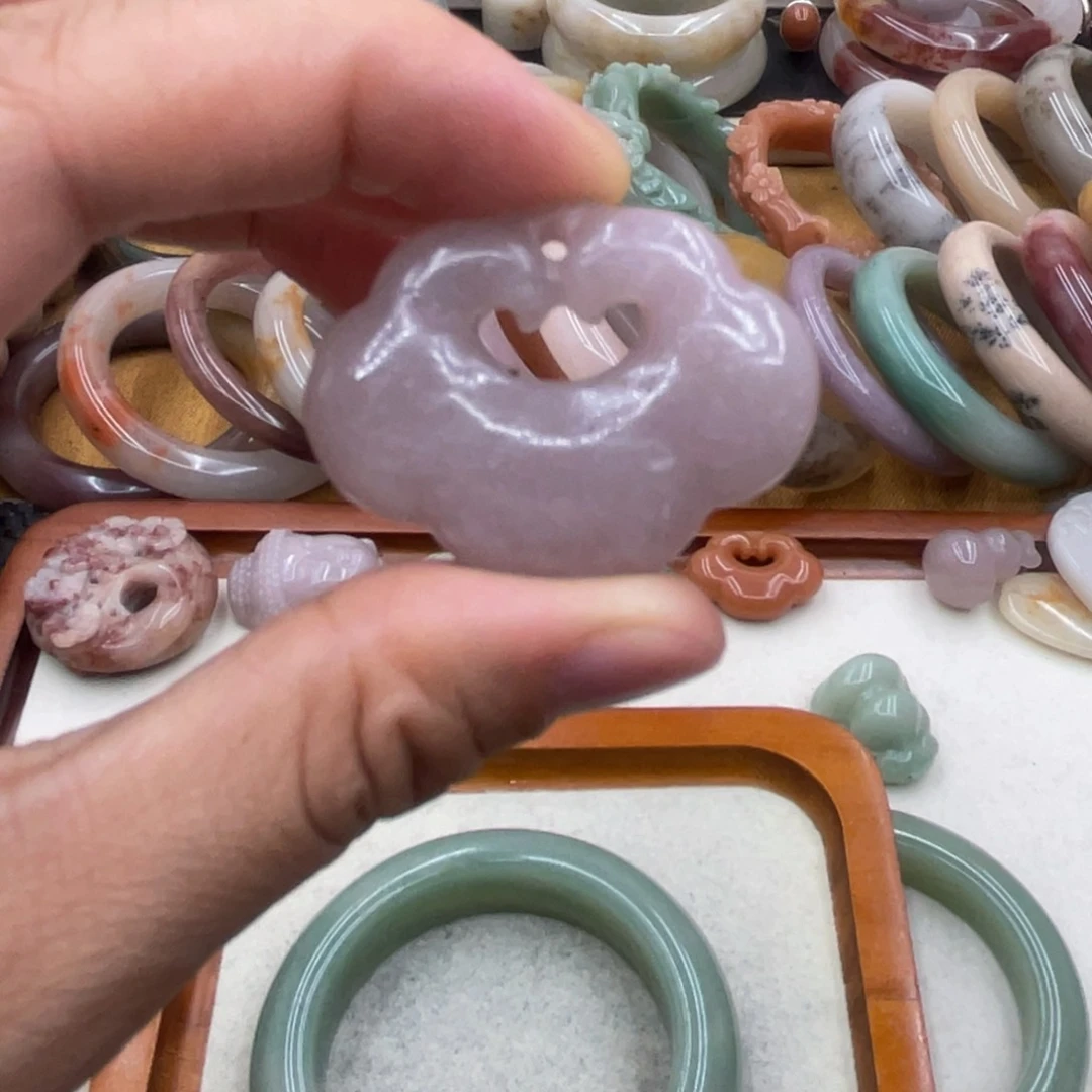 石英岩玉圈口62未镶嵌暖**麻