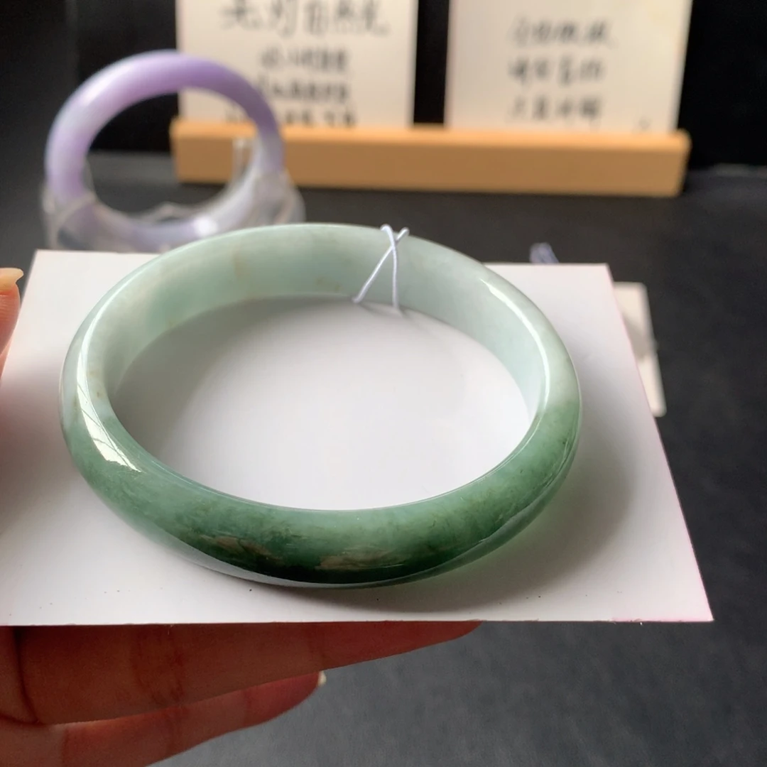 翡翠未镶嵌手镯1号57.6-51.8-11.8-6.6贵妃