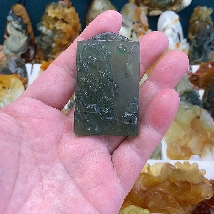 蛇纹石玉未镶嵌吊坠(赠链)