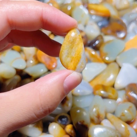 和田玉（子料）未镶嵌颈饰8.9克