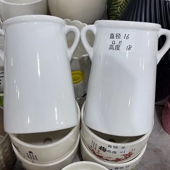 多肉绿植陶瓷花盆9.9包邮，有孔