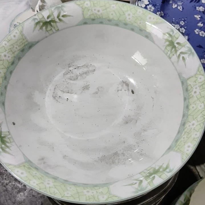 陶瓷盘子碗啥都有