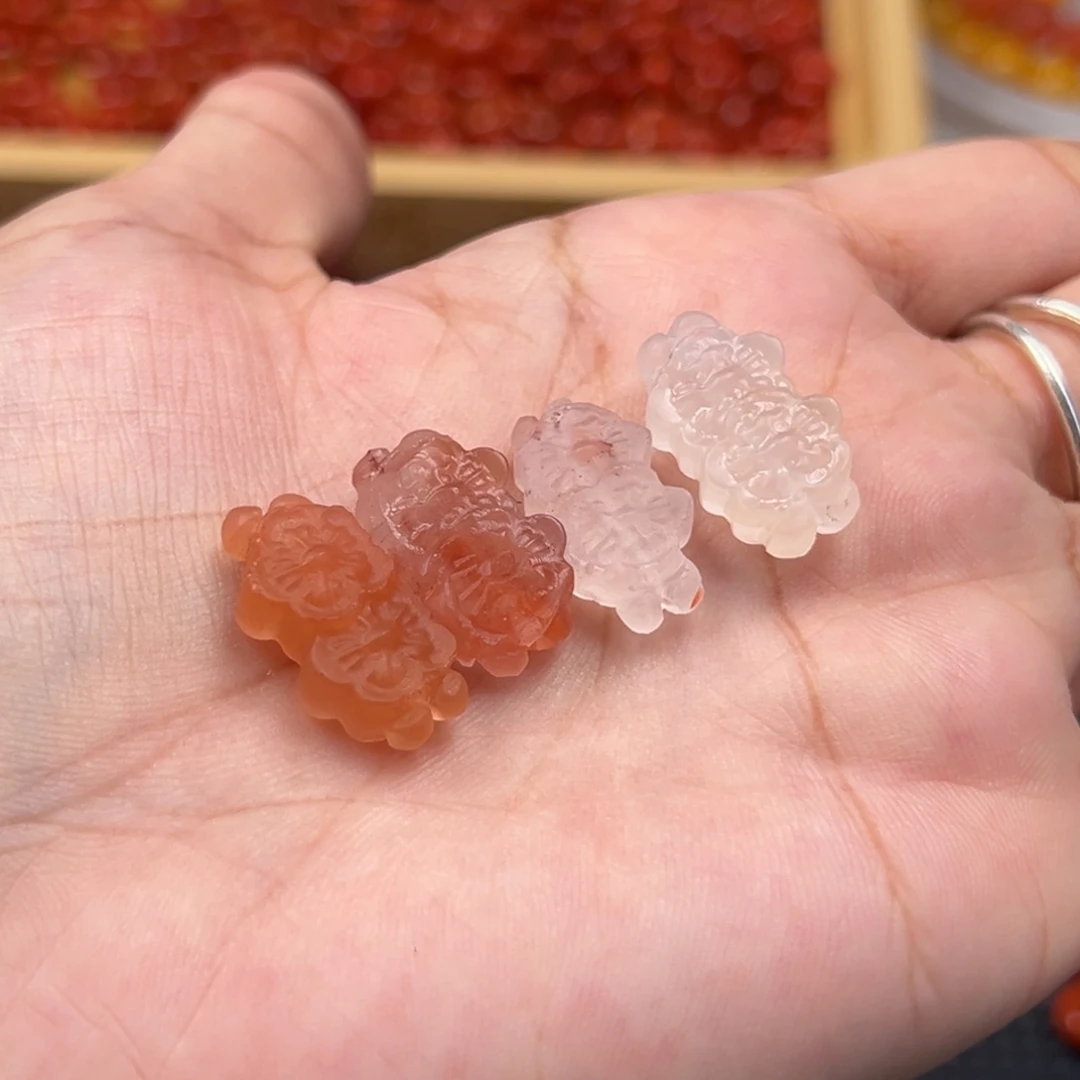 岚***豆南红玛瑙未镶嵌吊坠(不含链)