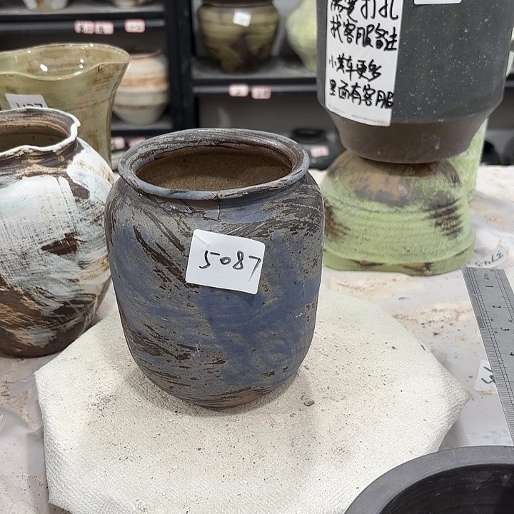 摆件高17，口9，无孔5087