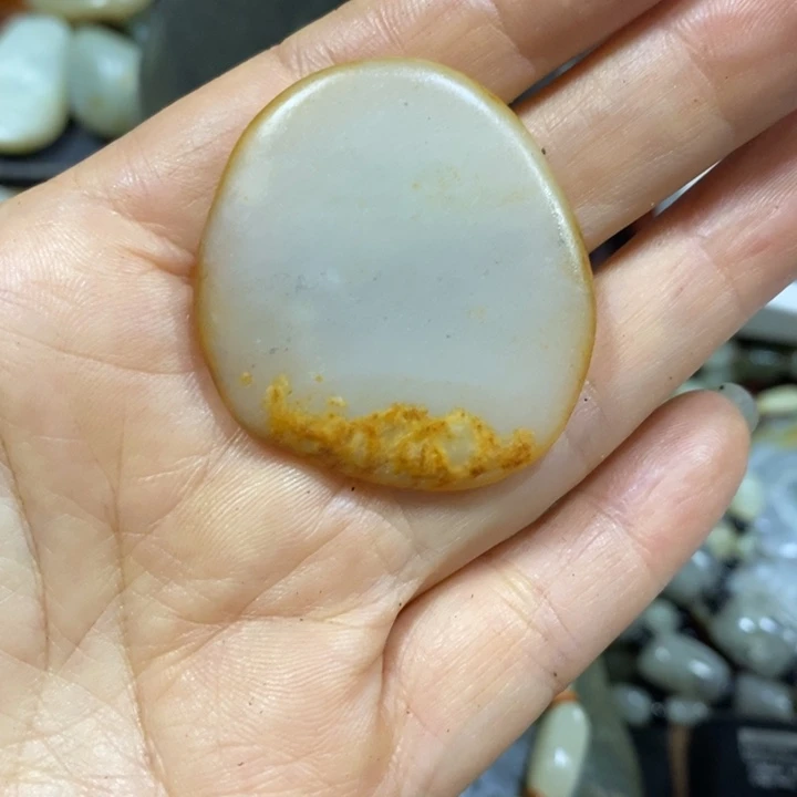 未镶嵌和田玉（糖玉）挂件