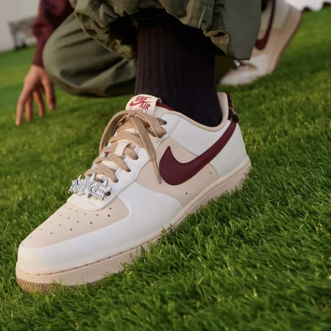 NIKE/耐克【年终狂欢季】AF1 女子经典空军1号休闲板鞋 IM7510262