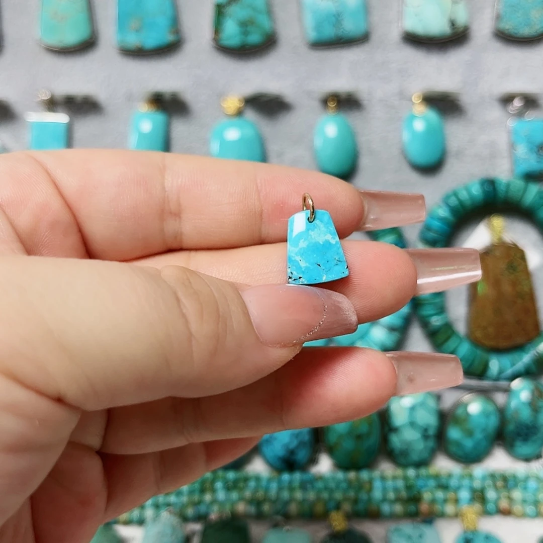 【闪购商品】未镶嵌南红玛瑙珠宝奇石