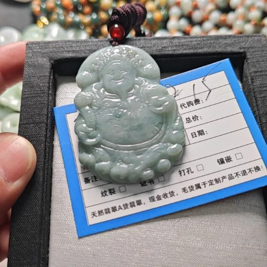 翡翠未镶嵌颈饰天然翡翠吊坠