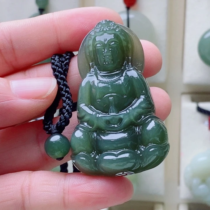 朗***天颈饰未镶嵌和田玉