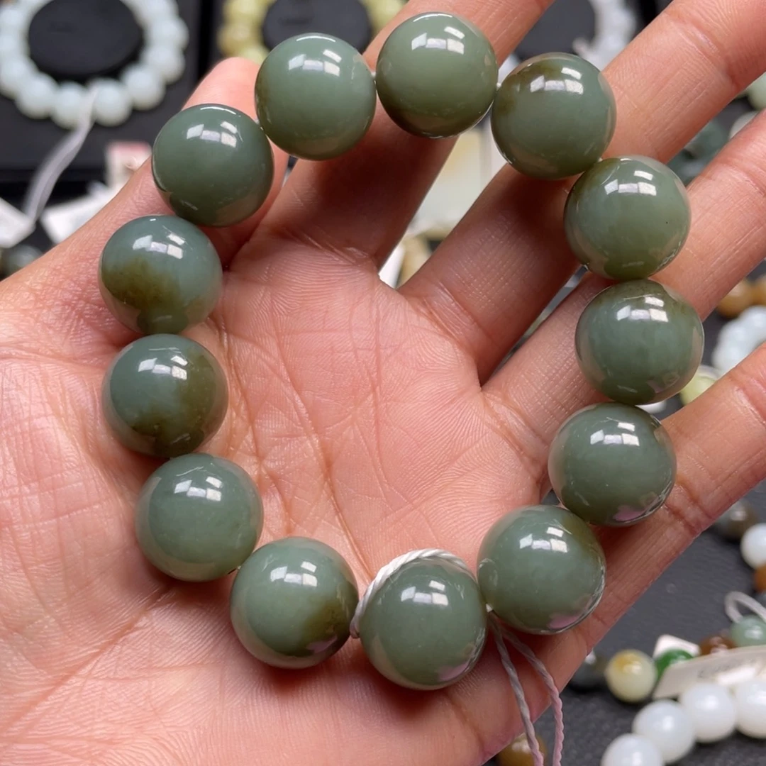 和田玉未镶嵌手链