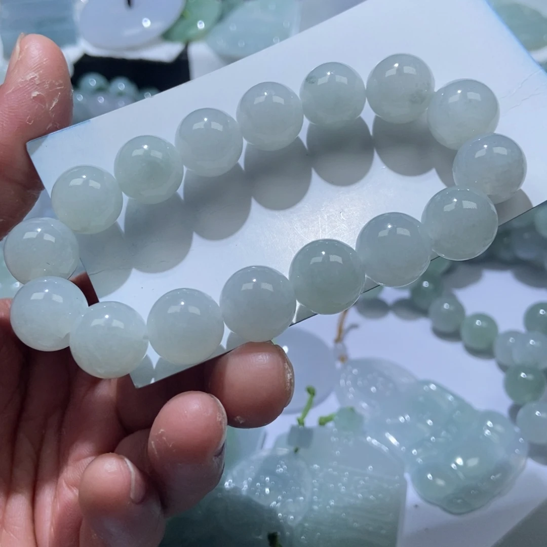 定制翡翠未镶嵌卡13+