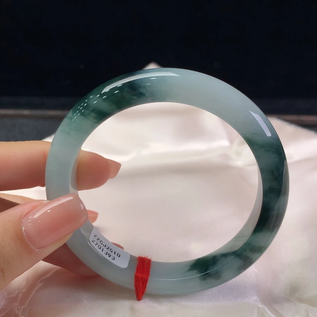 翡翠未镶嵌手镯缅甸A货翡翠 种水飘花54 55