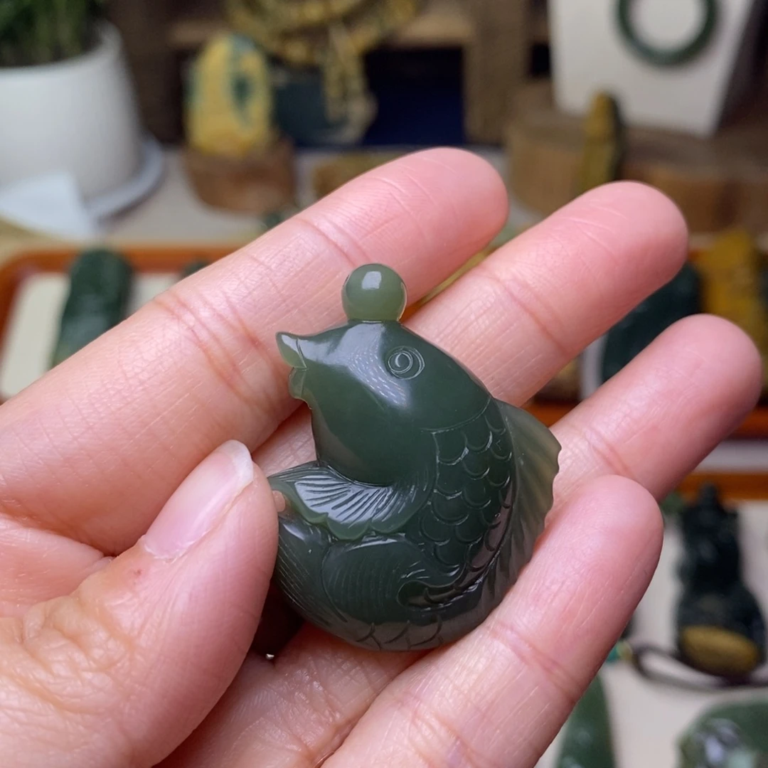 岫岩老玉（透闪石质玉）未镶嵌挂件