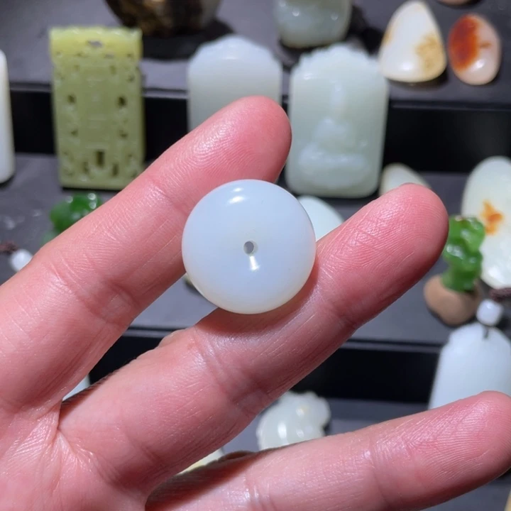 和田玉颈饰未镶嵌D****翥