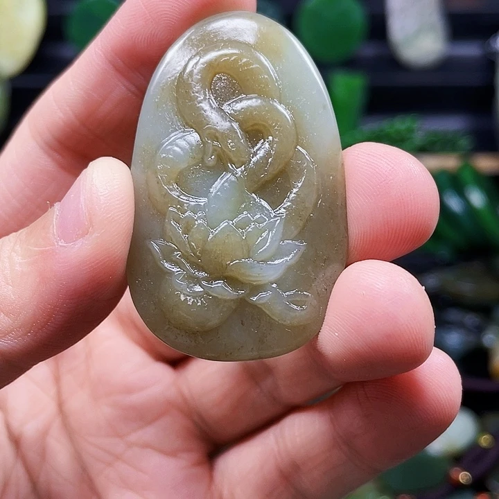 和田玉未镶嵌珠宝奇石