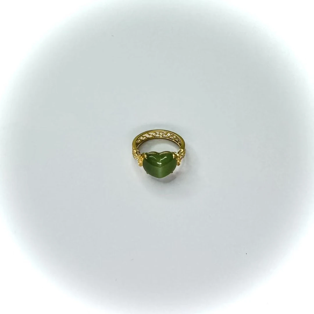 壹屿珠宝      142511118    18K金和田玉典藏级戒指