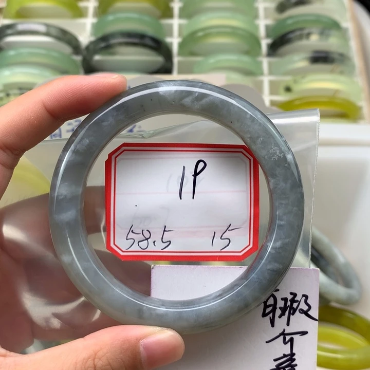 未镶嵌蛇纹石玉手镯S****授