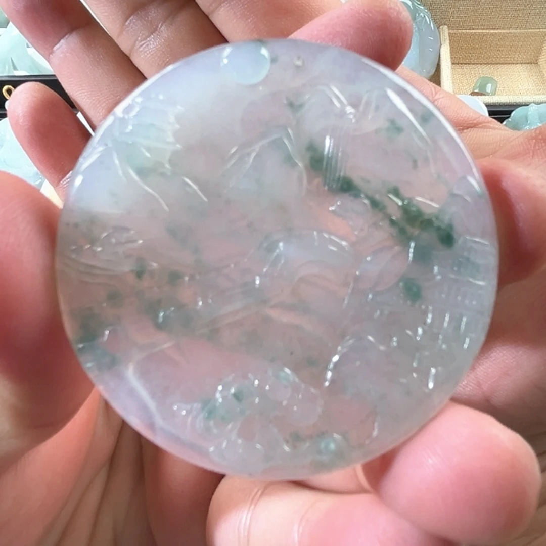 翡翠未镶嵌颈饰山水牌