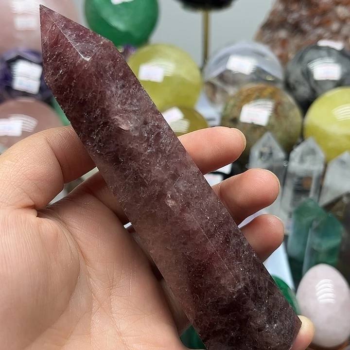 未镶嵌珠宝半成品水晶253克草莓晶柱